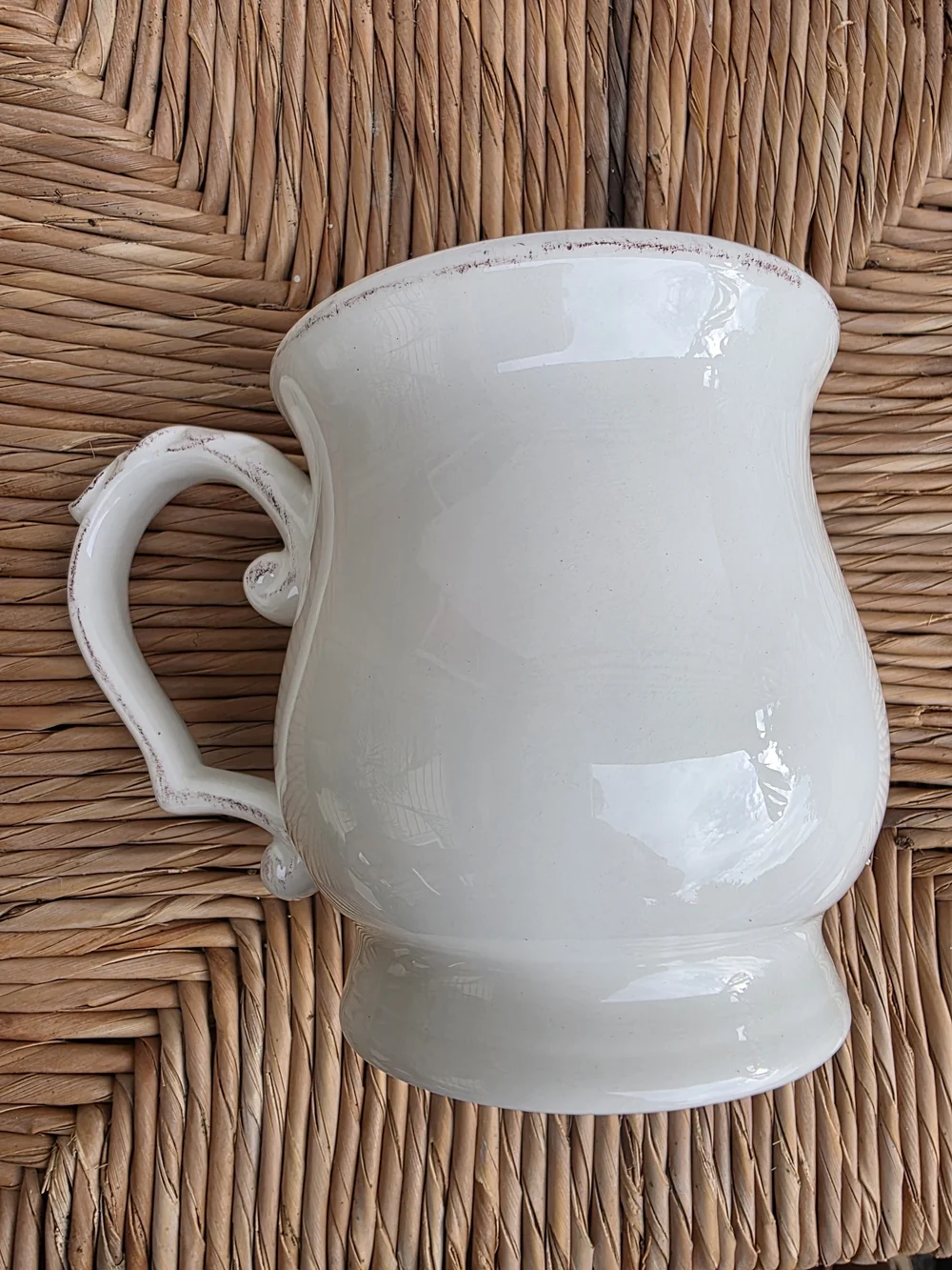 Pier 1 Cream Ceramic Mug with Sculpted Handle Monogram D